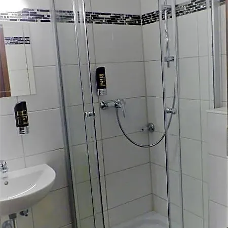 Duemptener Hof 2*