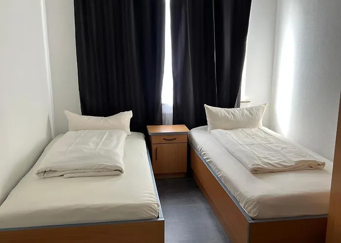 Hotel Duemptener Hof 2*